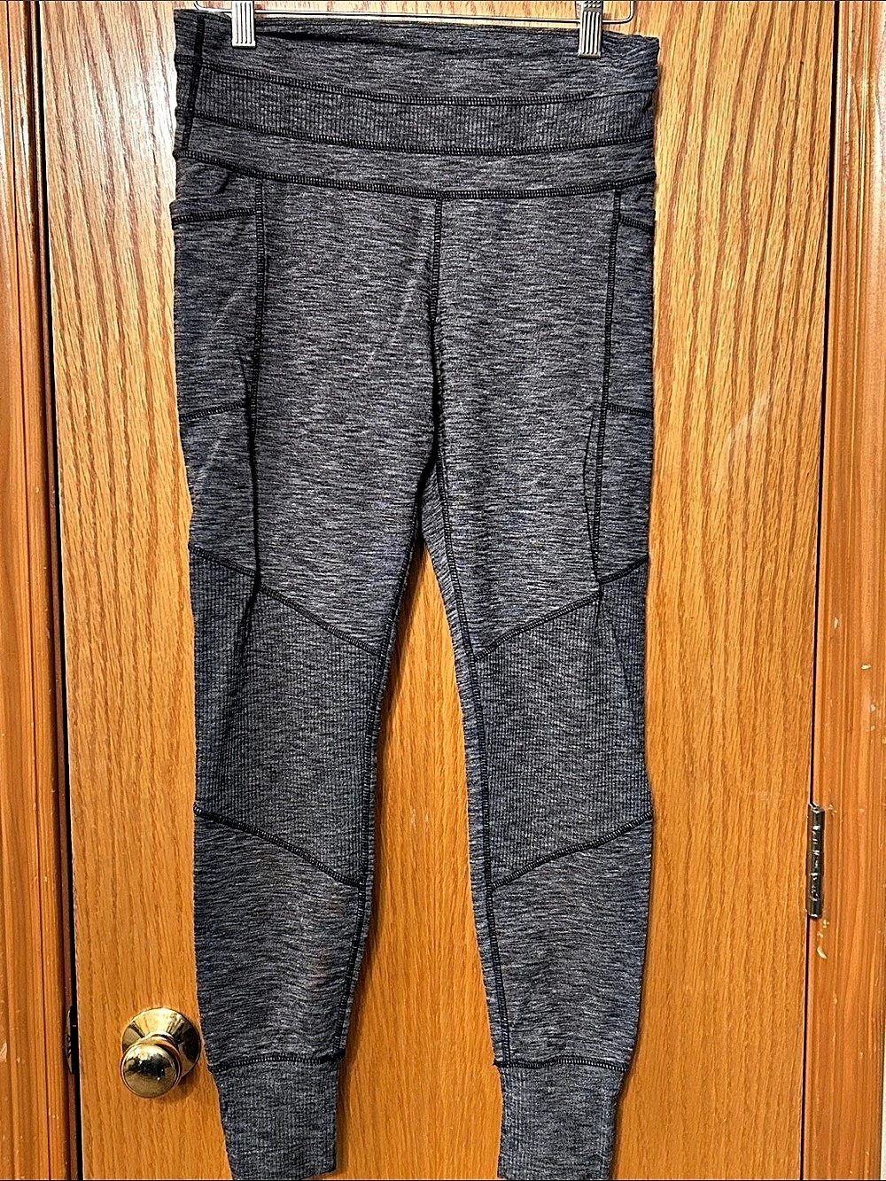 Athleta Excursion Tight Athletic Leggings Gray Medium